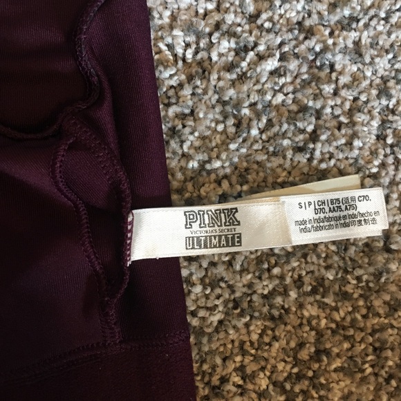 Victoria’s Secret Gym To Swim Bra - Picture 3 of 3